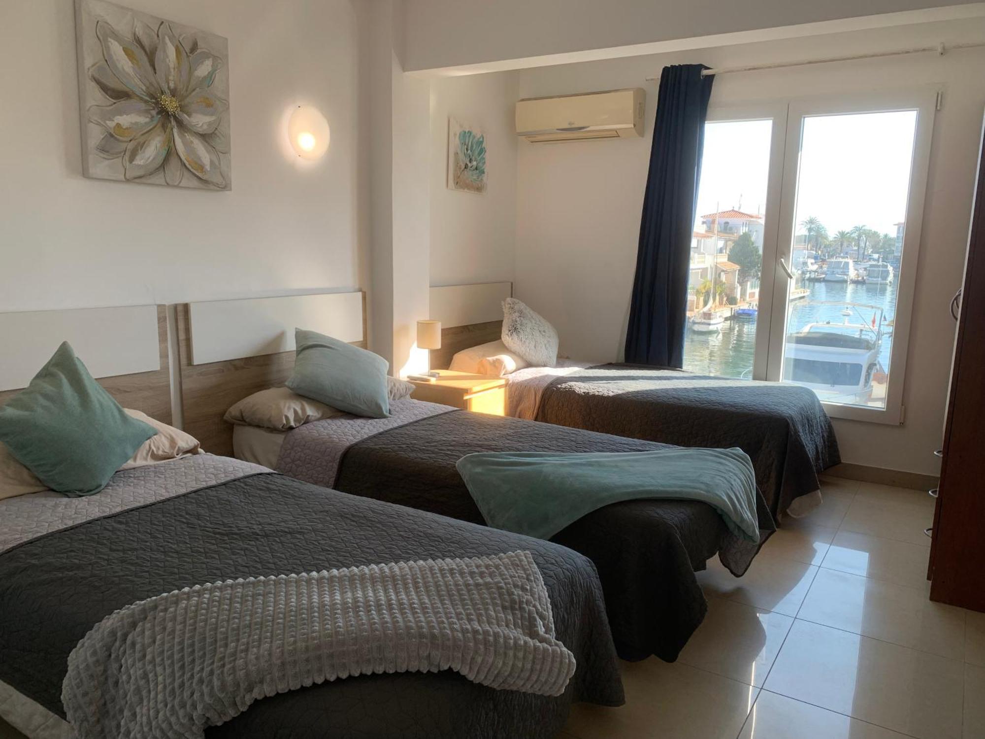 Waterside Apartment - Two Bedroom Ampuriabrava Exterior foto