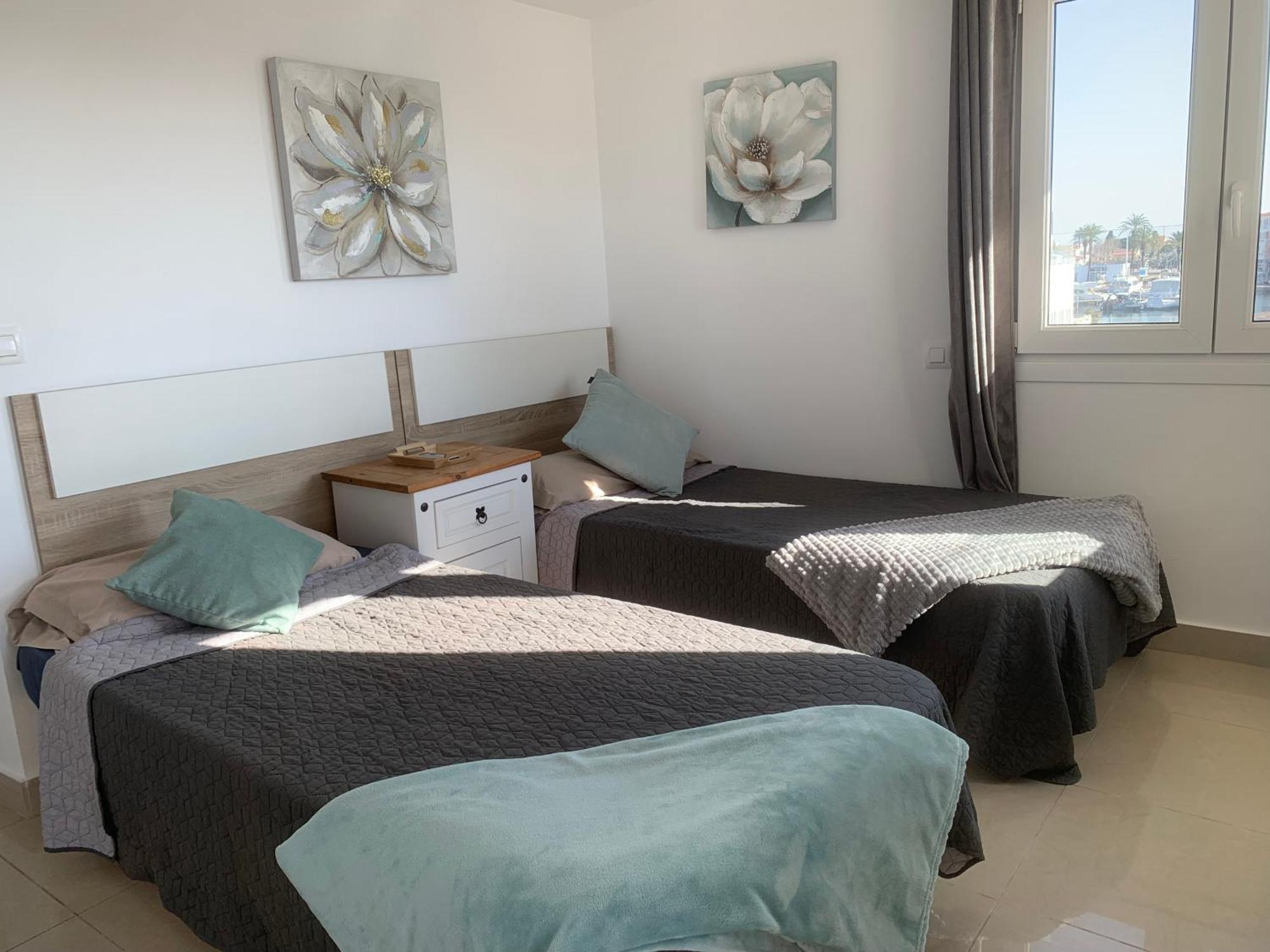 Waterside Apartment - Two Bedroom Ampuriabrava Exterior foto